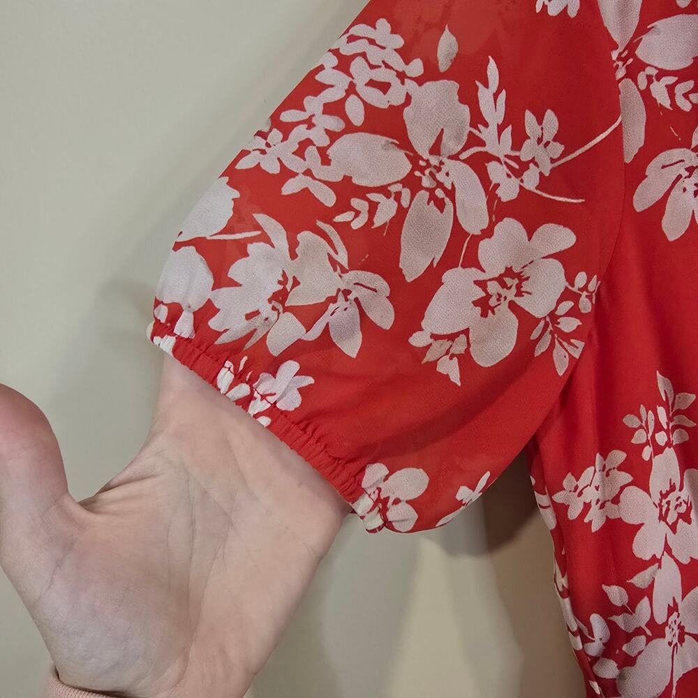 NEW NWT Women's Apricot Red & White Floral Ruch Front V-Neck Dress | Size 6 - Picture 5 of 13